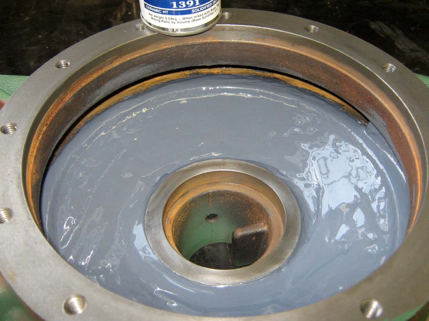 Cracked compressor casing sealed and rebuilt cold by AAS